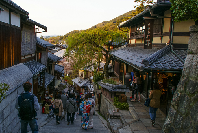 Sannenzaka, Kyoto