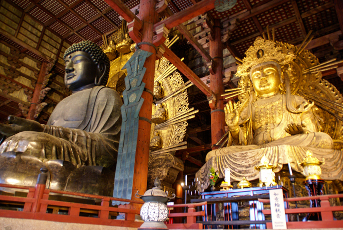 Le Bouddha de Nara, Japon