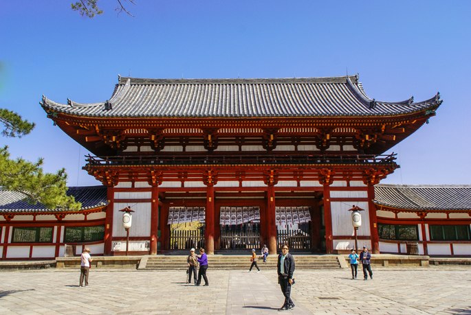 Porte intérieure, Todaiji, Nara