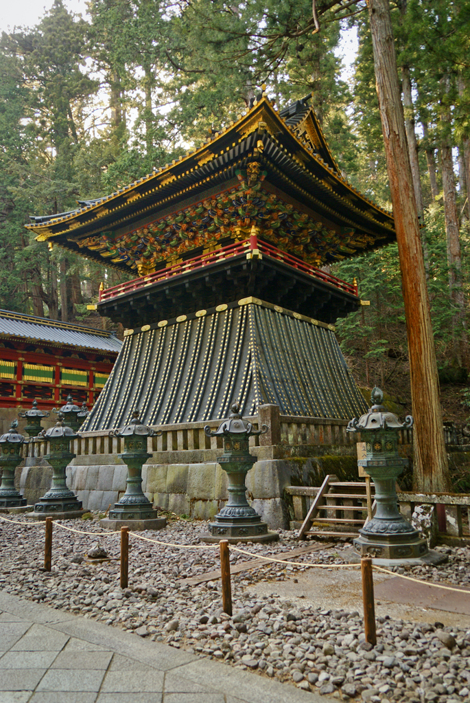 Yasha-mon, Taiyu-in byo, Nikkō