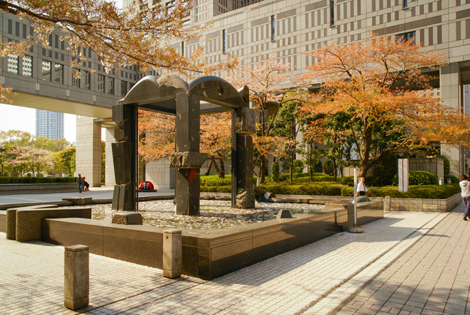 Statues de la Mairie de Tokyo