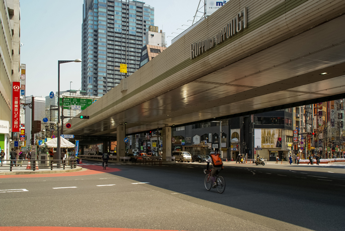 Roppongi Crossing, Tokyo