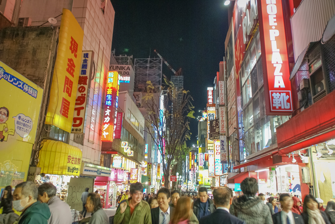 Shinjuku by night, Tokyo