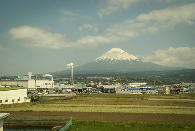 Le Mont Fuji vu du Shinkansen, Japon